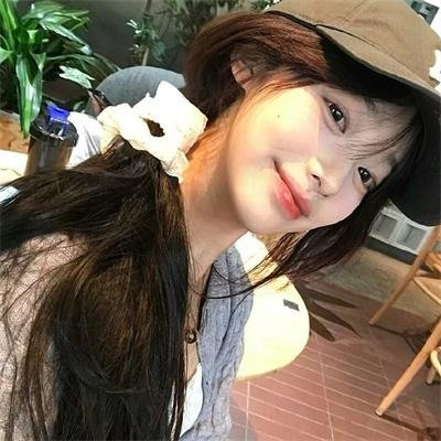 疯狂杀手理发师 海报